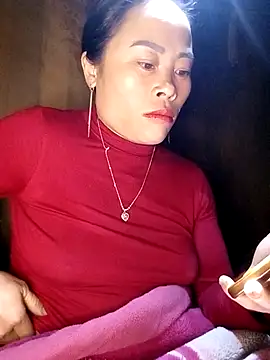 comay003 - CoMay003's free webcam - UK Sex Cams