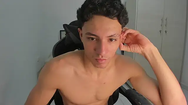 enzo_sloran live sex cam