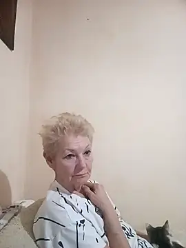 Webcam Model (Calypso-Loove) is live