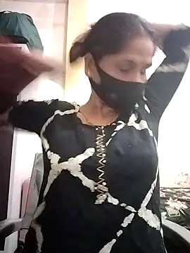 sexxyradha - Sexxyradha's free webcam - UK Sex Cams