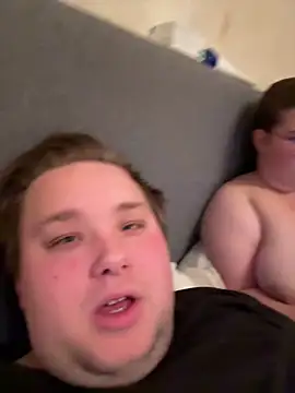 curvypaar2 - CurvyPaar2's free webcam - UK Sex Cams