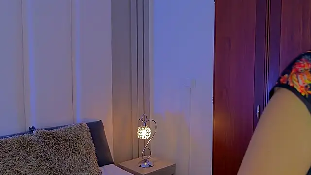 eva_bray - Eva_Bray's free webcam - UK Sex Cams