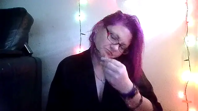 cloudycockteaser - CloudyCockTeaser's free webcam - UK Sex Cams