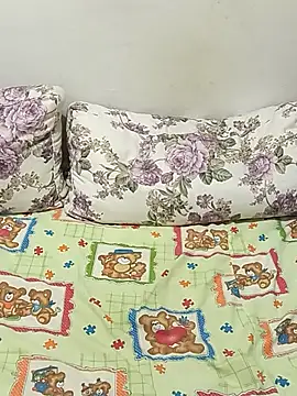 alevsiz (F young) - Göte sandalye bacağı sok