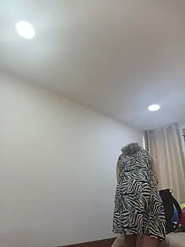 sasi_luna live sex cam