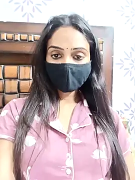 Webcam Model (Yours-Bebo)  is live.Free join now!