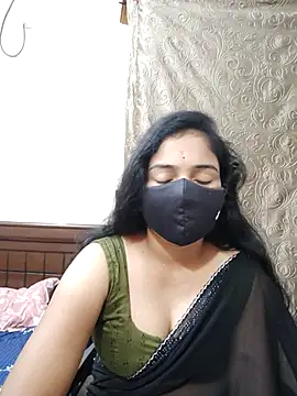 Keerthi-Telugu live sex cam