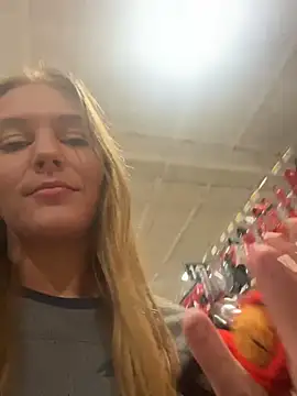 Preview of blondepawg