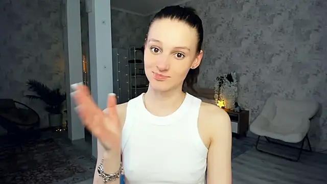 liannebynon - LianneBynon's free webcam