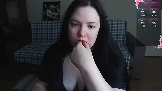 emillybones - EmillyBones's free webcam