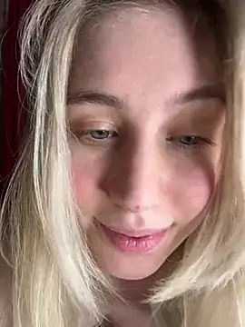 lovelymiu (Ask my age) - Do u wanna lower my panties?