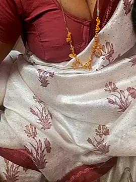 Webcam Model (Tamil_Ammani)  is live.Free join now!