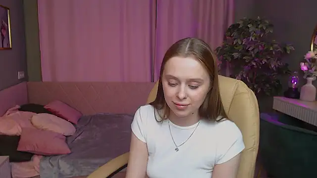 megg_ryan - Megg_Ryan's free webcam - UK Sex Cams