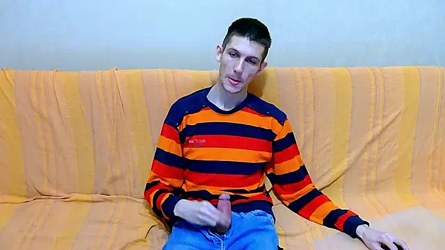 Lester_Broo live sex cam