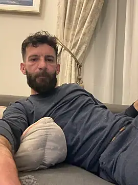 michel_huge - Michel_huge's free webcam