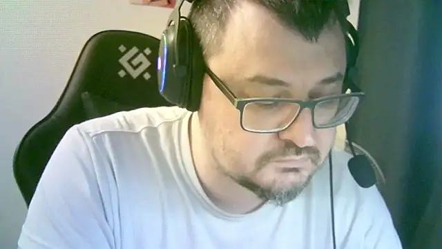 sirabuser - SirAbuser's free webcam - UK Sex Cams