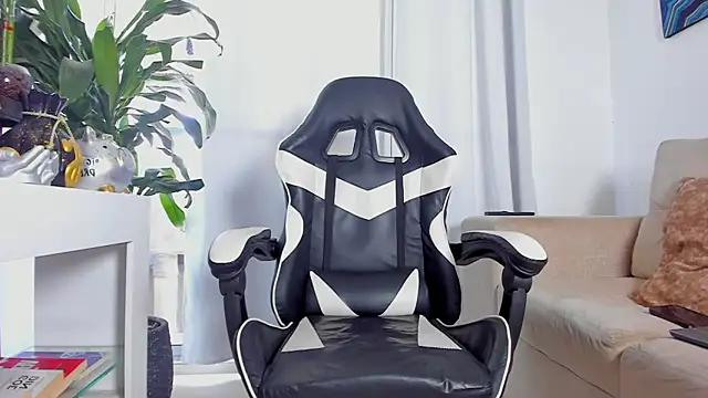 johnnygrayson1 - Johnnygrayson1's free webcam - UK Sex Cams