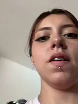 rojitasteasex_ - RojitasTeaseX_'s free webcam