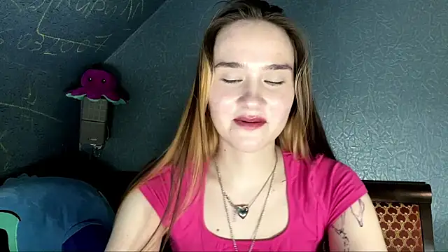 carmelaliebherr - CarmelaLiebherr's free webcam - UK Sex Cams