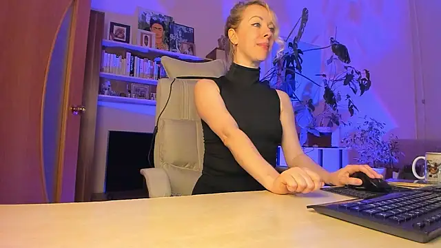 lylithskye - LylithSkye's free webcam