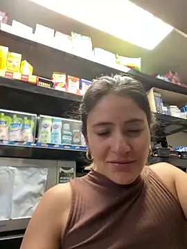 Webcam Model (Andrea_19blonde)  is live.Free join now!