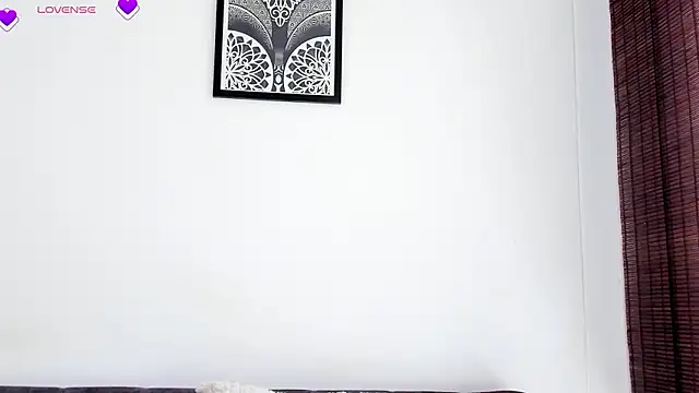 veronicatonu - VeronicaTonu's free webcam - UK Sex Cams