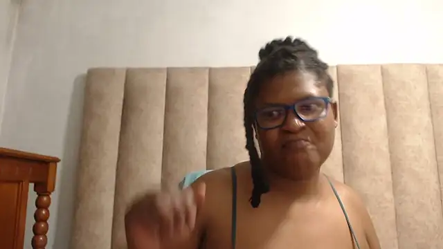 candyyumsaerolax - CandyYumsAerolaX's free webcam - UK Sex Cams