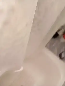 ruiiizz - Ruiiizz's free webcam - UK Sex Cams