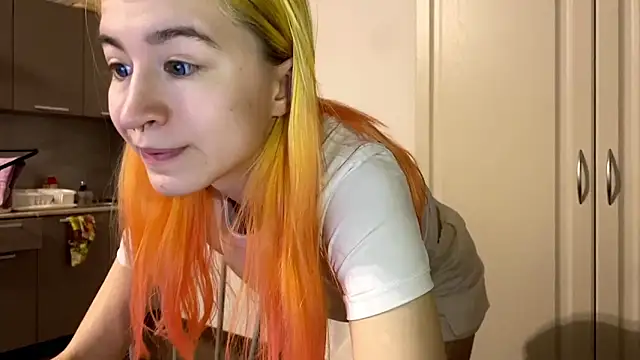 EmilyHein live sex cam
