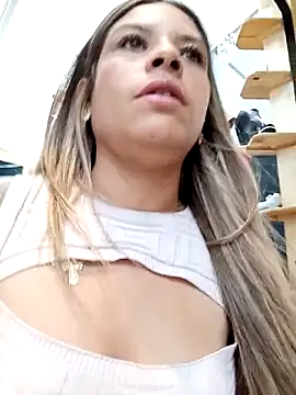 alanna6950 - Alanna6950's free webcam - UK Sex Cams