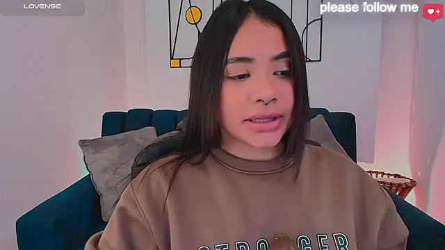 nicemiiaa7_ - Nicemiiaa7_'s free webcam - UK Sex Cams