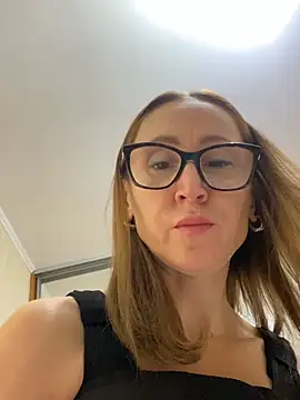 LauraDavis live sex cam