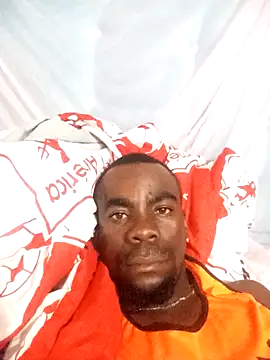 lucas12341993 - Lucas12341993's free webcam - UK Sex Cams