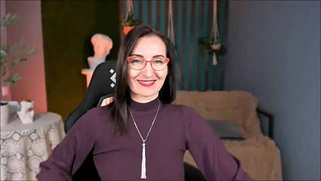 UnaTerra live sex cam