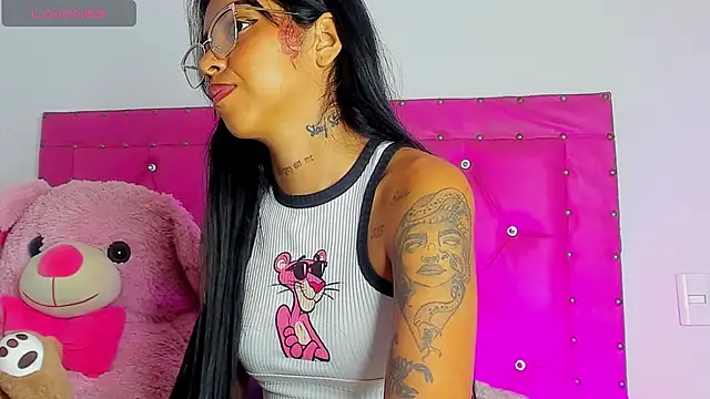 dahiiangomezz - Dahiiangomezz's free webcam - UK Sex Cams