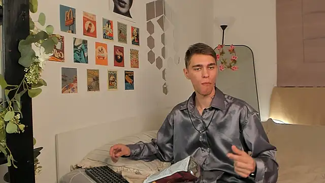 shadow_blink - Shadow_blink's free webcam - UK Sex Cams