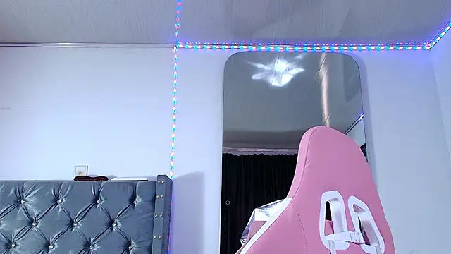 gracewallace_ - GraceWallace_'s free webcam - UK Sex Cams