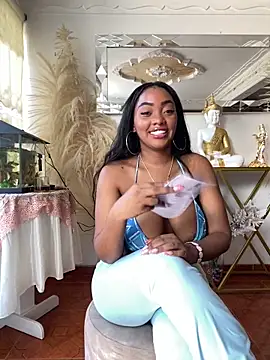 Webcam Model (MonicaSex_)  is live.Free join now!