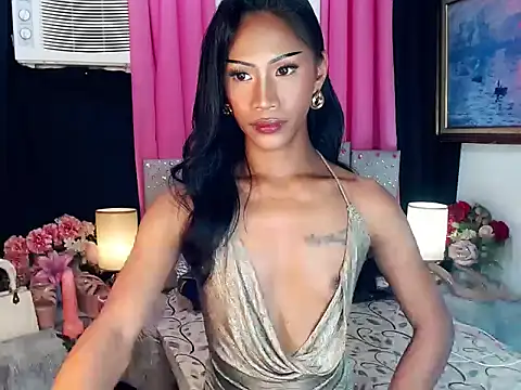 tarah_mc_actressex - Tarah_MC_Actressex's free webcam - UK Sex Cams