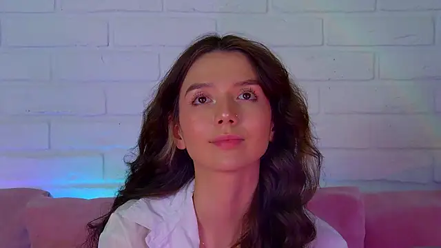 vanessavienne - VanessaVienne's free webcam