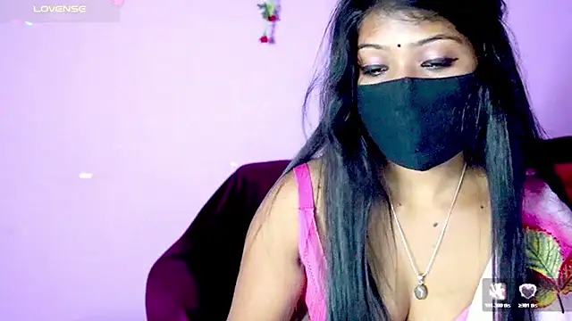 sexyhoney27's Stripchat show and profile