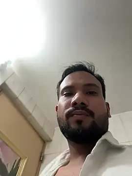 gildank18 - GildanK18's free webcam - UK Sex Cams