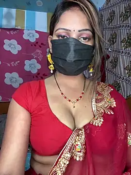 cuti-naina - CUTI-NAINA's free webcam - UK Sex Cams