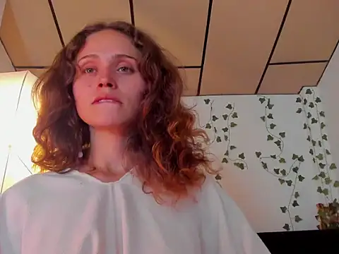 fulfill_fantasies1 (F young) - a streaming in nature