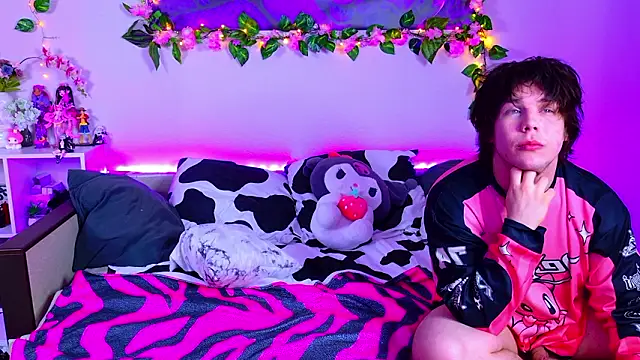 Night_angell69's room