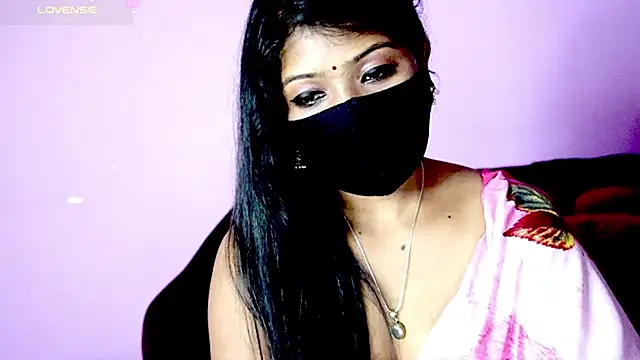 sexyhoney27 (F young) - pussy  closeup