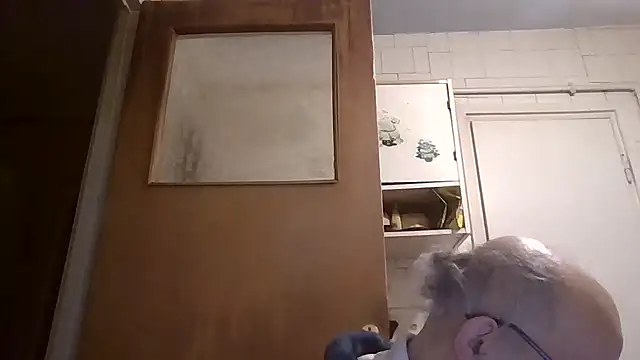 mariusica1@xh - Mariusica1@xh's free webcam - UK Sex Cams