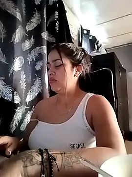 maribelle1 - MariBelle1's free webcam - UK Sex Cams