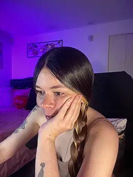 carolina16love live sex cam