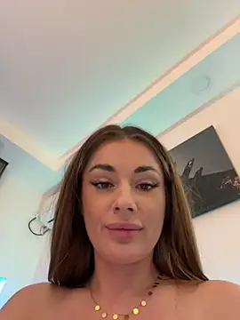 IsabellaEtthan's live cam